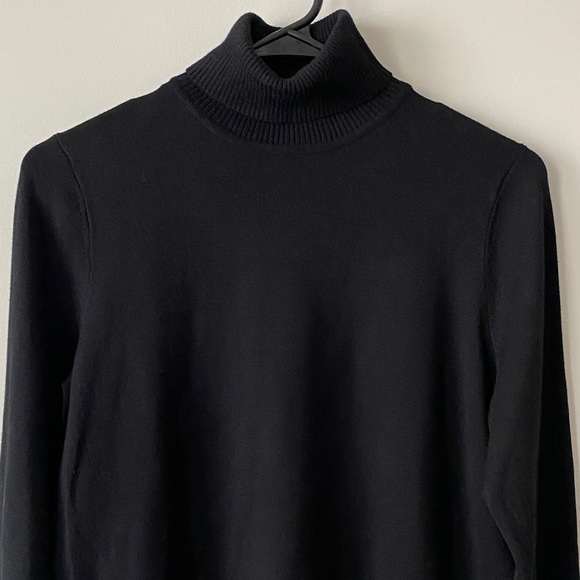 Joseph A. Black Turtleneck Petite Small NWT - Picture 4 of 9